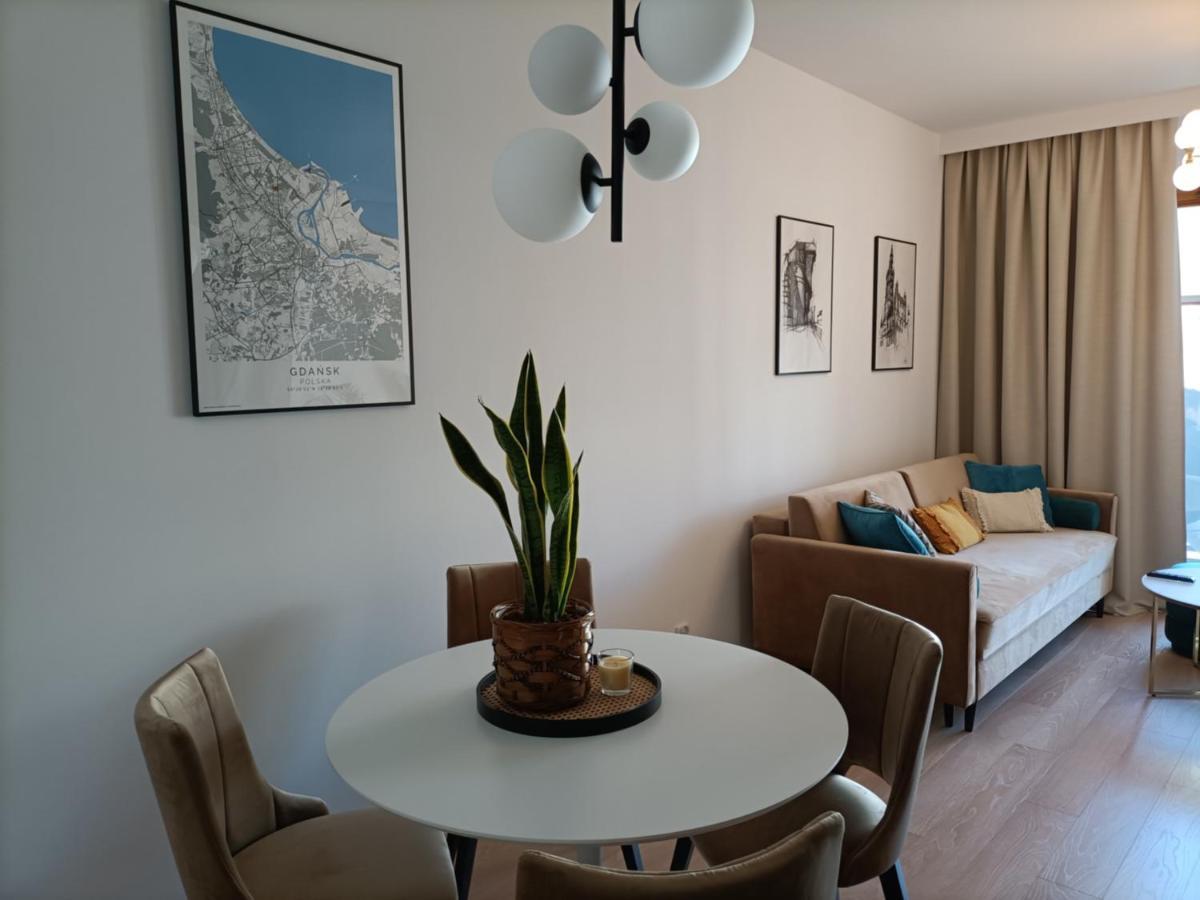 Apartament Zajezdnia Lägenhet Gdańsk Exteriör bild