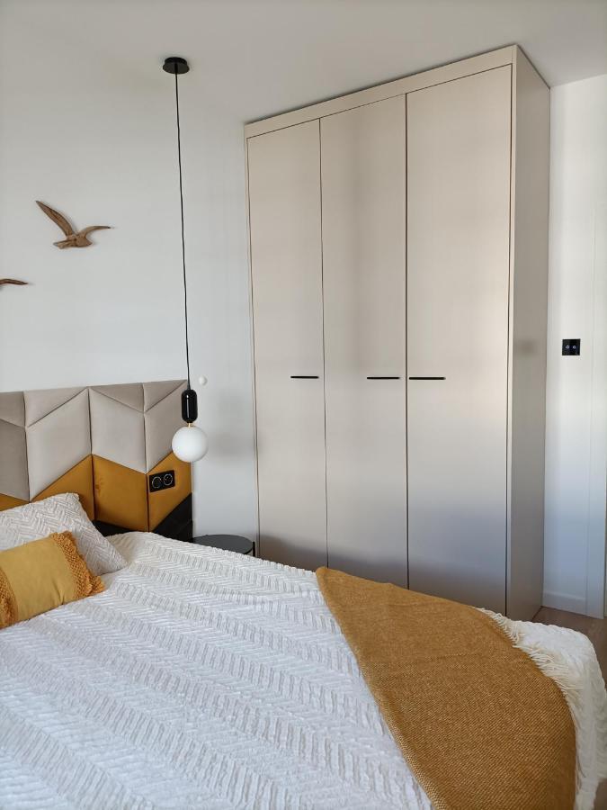 Apartament Zajezdnia Lägenhet Gdańsk Exteriör bild